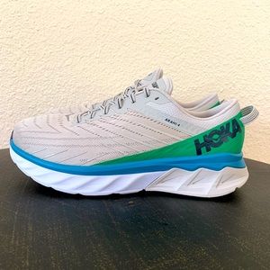 Hoka Men’s Arahi 4 Running Shoes